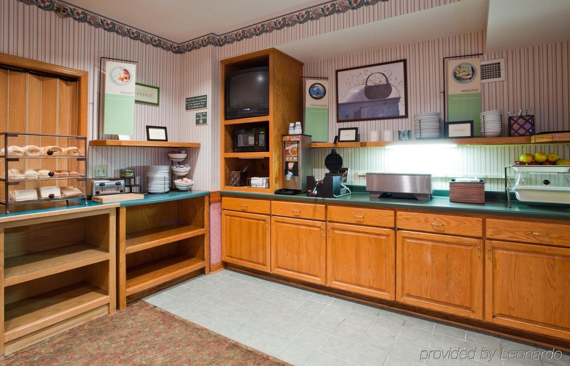 Country Inn & Suites By Radisson, St Cloud West, Mn Saint Cloud Buitenkant foto